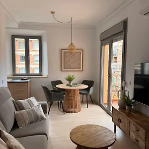 Life Alameda Colon Apartment